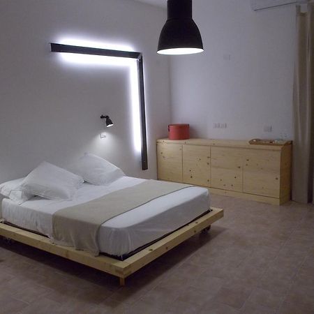 Le Stanze Del Poeta Hotell Salerno Exteriör bild