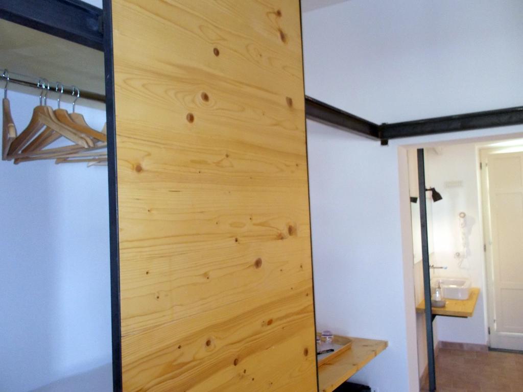Le Stanze Del Poeta Hotell Salerno Rum bild